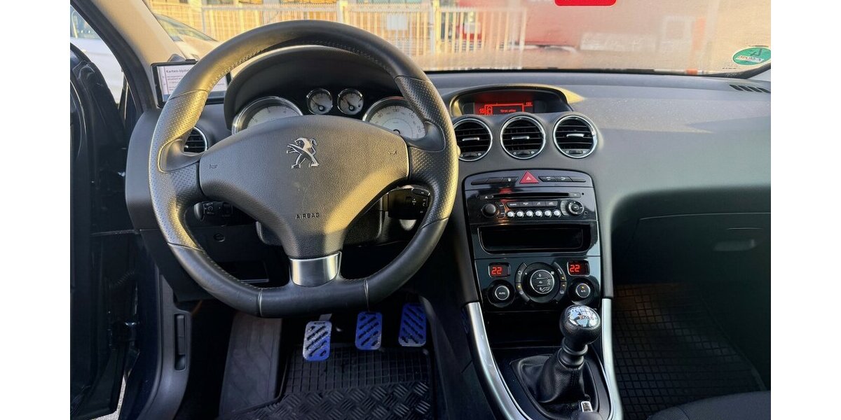 Peugeot 308 1.6 Turbo Allure/2Hd/Scheckh. 108.000 km 6.590 &euro; Frankfurt 60386