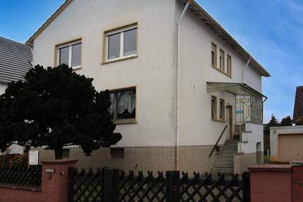 Haus Erzhausen - 8 Zimmer, 196 m&sup2;, 575.000&euro; | Angebot:26345994