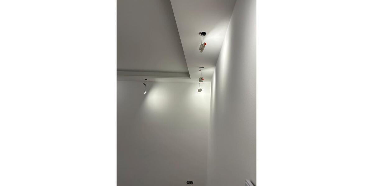 Helle 3 Zimmer Wohnung mit Terasse -Kernsaniert -Richen 3 zimmer