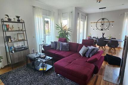 Geschmackvolle 3,5-Zi.-EG-Wohnung mit luxuriöser Innenausstattung 4 zimmer