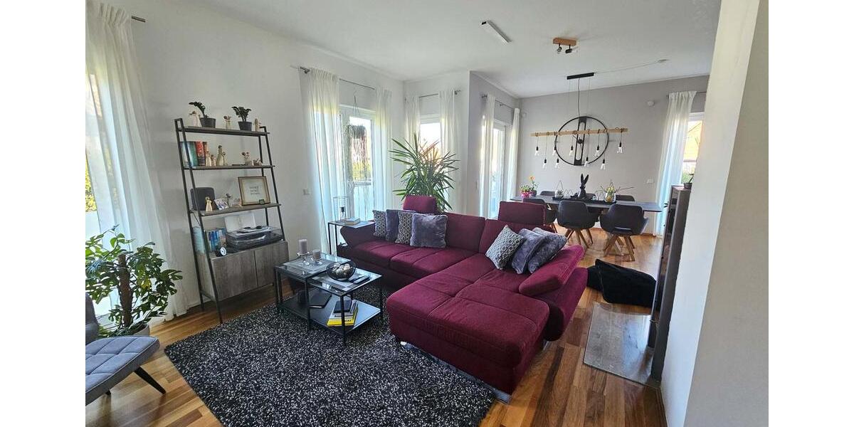 Geschmackvolle 3,5-Zi.-EG-Wohnung mit luxuriöser Innenausstattung 4 zimmer