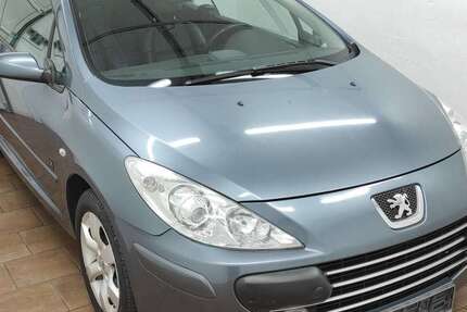 Peugeot 307 111.514 km 1.999 &euro; Bickenbach 64404
