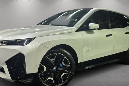 BMW iX 46.909 km 45.830 &euro; Dreieich-Sprendlingen 63303