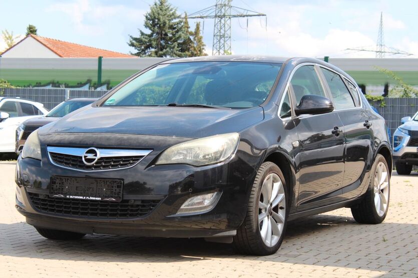 Opel Astra 199.999 km 2.990 € Flörsheim 65439