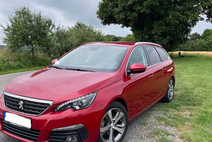 Peugeot 308 136.000 km 7.100 &euro; Frankfurt am Main 60438