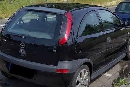 Opel Corsa 186.000 km 1.000 &euro; Frankfurt 65934