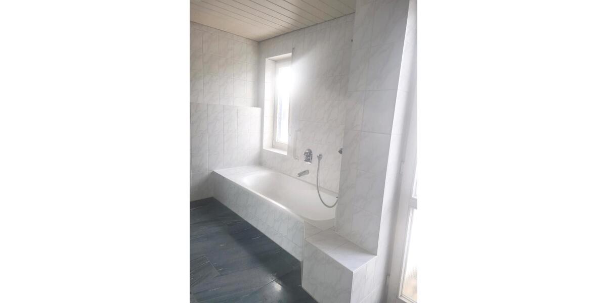 Etagenwohnung Groß-Zimmern Zimmern - 3 Zimmer, 92 m&sup2;, 900&euro; | Angebot:26687538