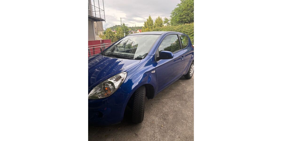 Hyundai i20 88.500 km 1.950 &euro; Bensheim 64625