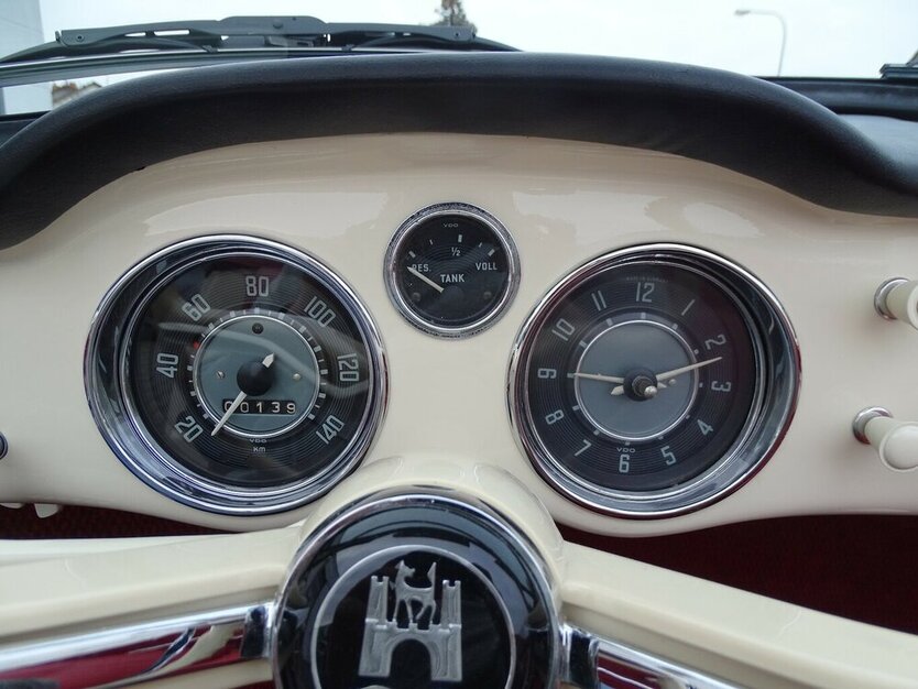 VW Karmann Ghia Cabrio vollständig restauriert 1.200 km 63.990 € Rodgau 63110