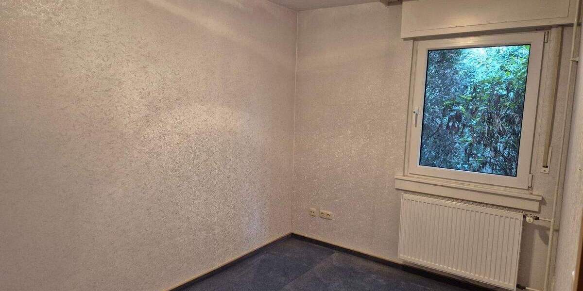 Einfamilienhaus Egelsbach - 6 Zimmer, 130 m&sup2;, 420.000&euro; | Angebot:24966397