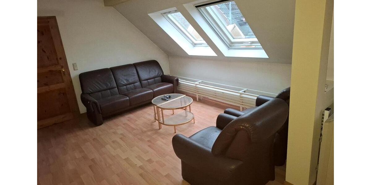 Dachgeschoßwohnung Ober-Ramstadt Ramstadt - 5 Zimmer, 150 m&sup2;, 300&euro; | Angebot:25022446