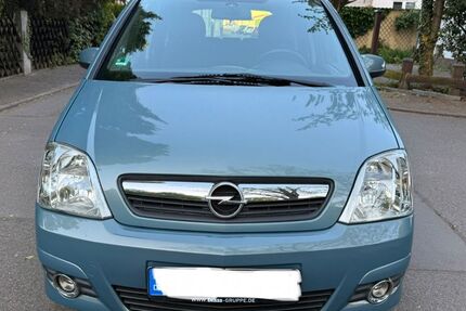 Opel Meriva 96.000 km 3.100 &euro; Königstädten 65428