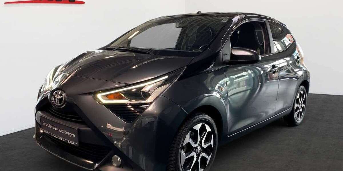 Toyota Aygo 60.728 km 12.390 &euro; Offenbach 63071