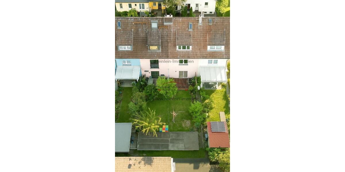 Charmantes Reihenmittelhaus 5 ZKBB* tgl.Badezimmer* kleiner Garten* Gartenhütte* Frankfurt-Gallus - Reihenmittelhaus Frankfurt Gallus Viertel | Angebot:25355417