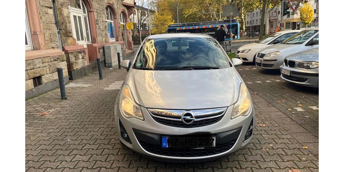Opel Corsa 173.000 km 2.000 € Griesheim 64347