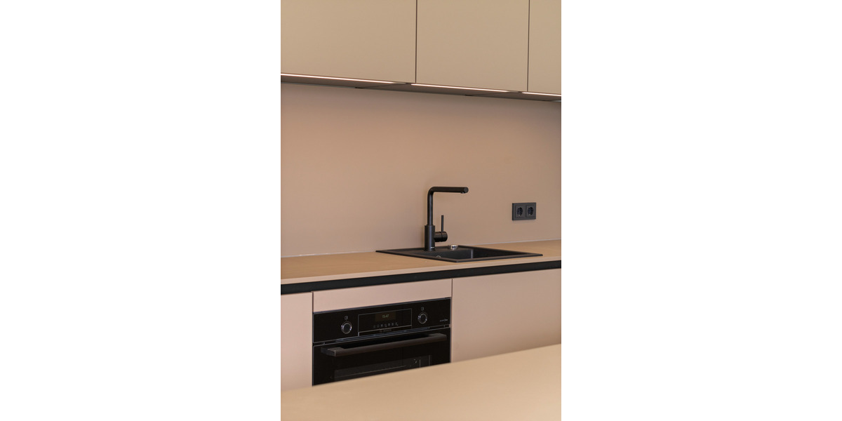 Etagenwohnung Frankfurt am Main Ostend - 2 Zimmer, 63 m&sup2;, 2.570&euro; | Angebot:25690766