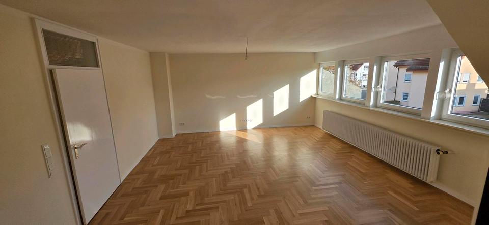 Etagenwohnung Rodgau - 3 Zimmer, 95 m&sup2;, 1.250&euro; | Angebot:25403327