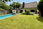 Repräsentativ und top gepflegt: Exclusive kleine Villa in Offenbach-Buchrain! 8 zimmer