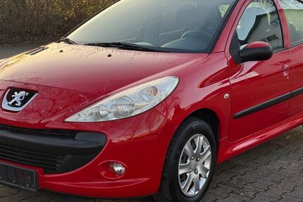 Peugeot 206 115.000 km 3.190 &euro; Rüsselsheim 65428
