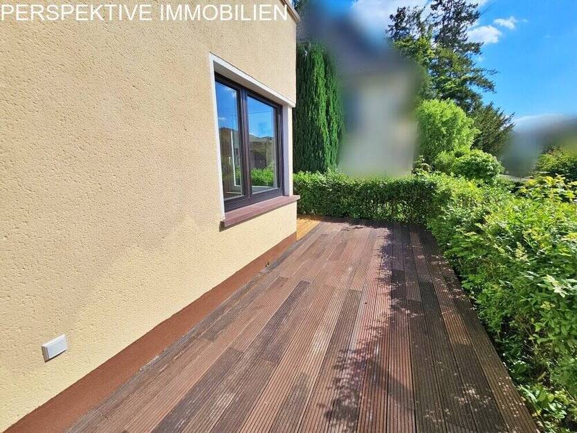 Frisch renovierte 2. Zimmer-Wohnung in Top Lage in Bad König