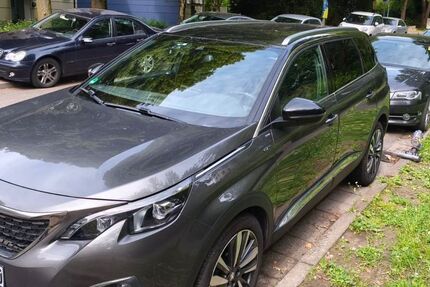 Peugeot 5008 64.300 km 22.995 &euro; Frankfurt am Main 60439