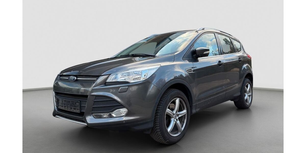 Ford Kuga 90.000 km 6.900 &euro; Hofheim am Taunus 65719