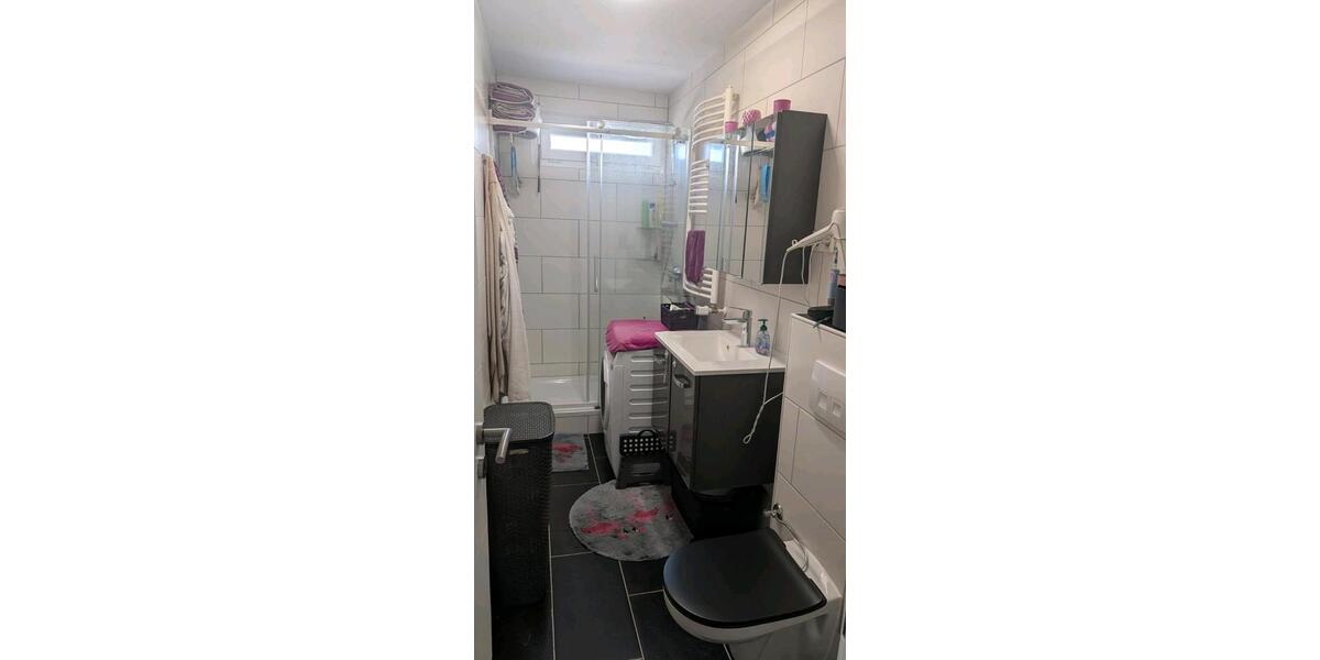 Etagenwohnung Rüsselsheim am Main - 2 Zimmer, 60 m&sup2;, 1.200&euro; | Angebot:26396319