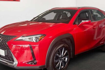 Lexus UX 19.985 km 27.970 &euro; Frankfurt 60314