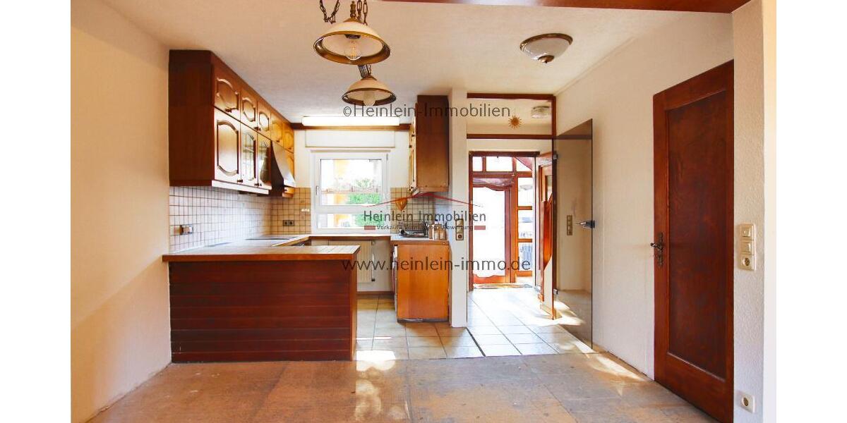 Charmantes Reihenmittelhaus 5 ZKBB* tgl.Badezimmer* kleiner Garten* Gartenhütte* Frankfurt-Gallus - Reihenmittelhaus Frankfurt Gallus Viertel | Angebot:25355417