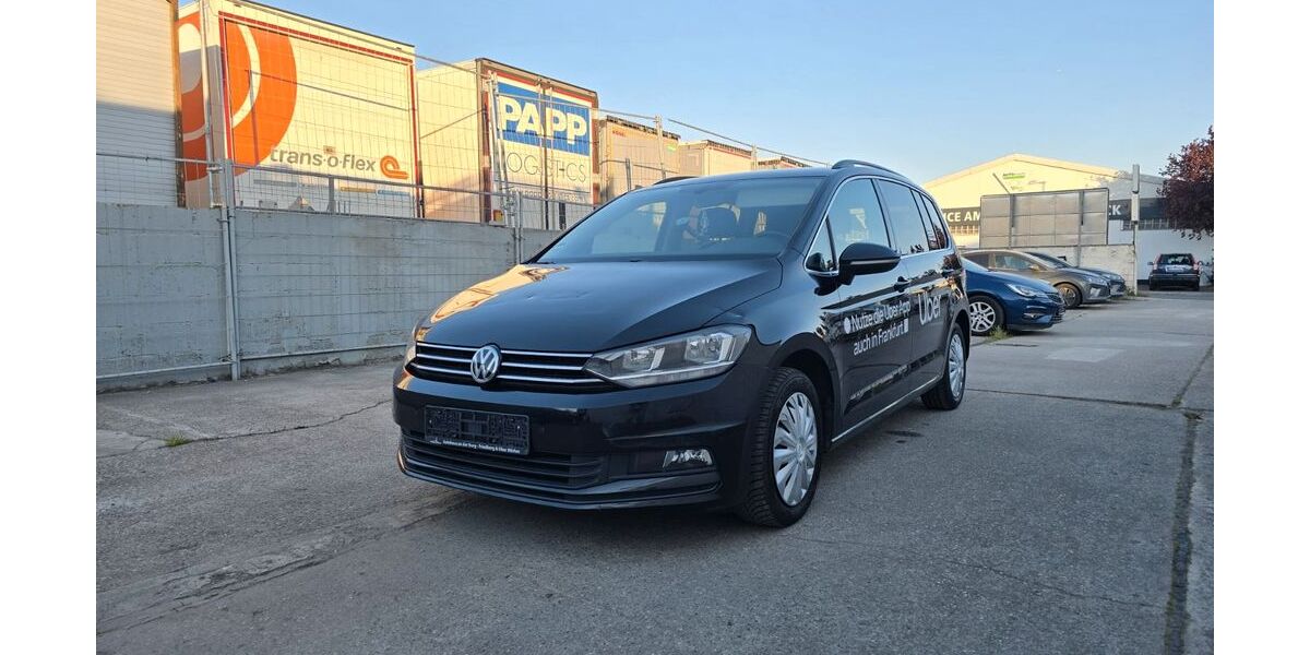 VW Touran 143.000 km 13.600 &euro; Ginsheim-Gustavsburg 65462