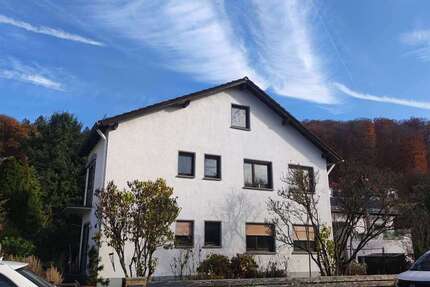 Haus Hofheim-Lorsbach Lorsbach - 6 Zimmer, 180 m&sup2;, 450.000&euro; | Angebot:26924303