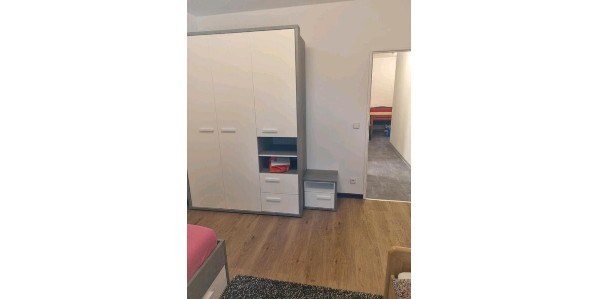 Etagenwohnung Groß-Gerau Gerau - 2 Zimmer, 70 m&sup2;, 400&euro; | Angebot:26286551