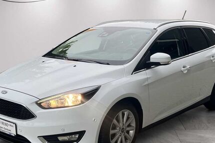 Ford Focus 115.016 km 10.900 € Mainz 55120
