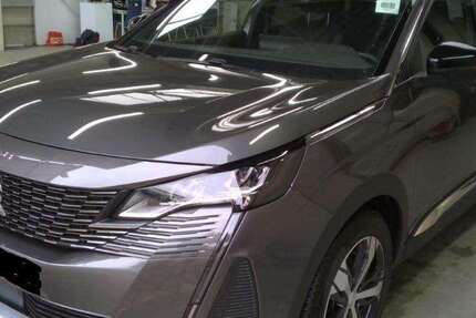 Peugeot 5008 24.939 km 23.980 € Rüsselsheim 65428