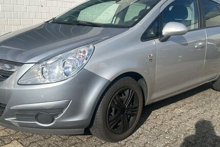 Opel Corsa 160.000 km 4.000 &euro; Mörfelden Walldorf 64546