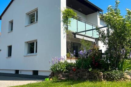 Haus Groß-Umstadt Umstadt - 5 Zimmer, 180 m&sup2;, 2.200&euro; | Angebot:25561237