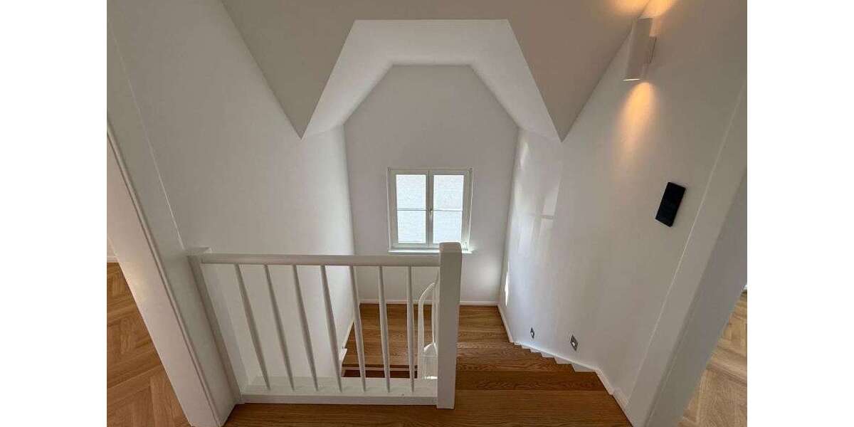 Einfamilienhaus Pfungstadt - 8 Zimmer, 150 m&sup2;, 2.490&euro; | Angebot:26372370