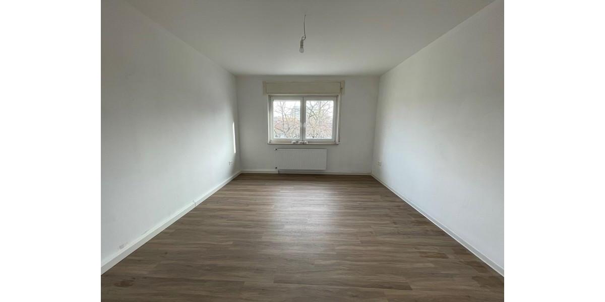 Etagenwohnung Frankfurt am Main - 4 Zimmer, 109 m&sup2;, 1.508&euro; | Angebot:26248062