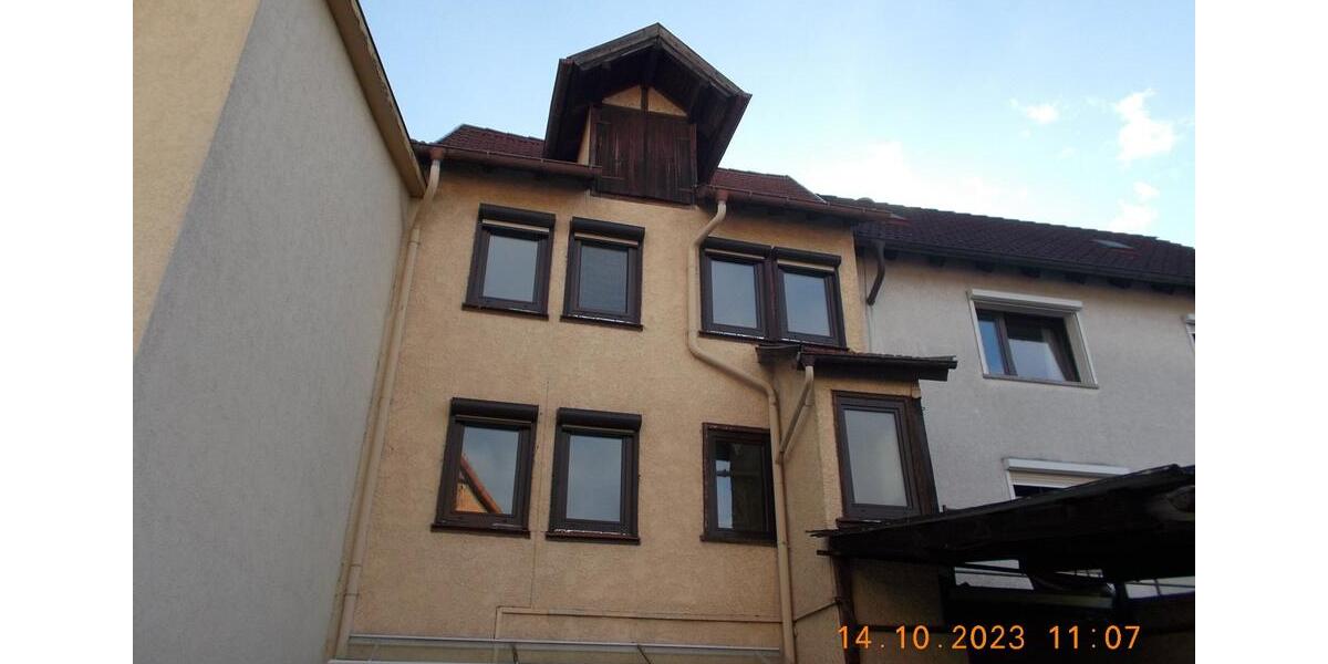 Reihenhaus Frankfurt am Main Niederrad - 10 Zimmer, 137 m&sup2;, 58.000&euro; | Angebot:16960480