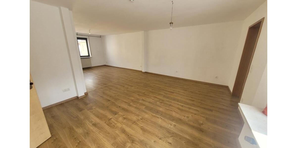 Etagenwohnung Bürstadt - 2.5 Zimmer, 74 m&sup2;, 940&euro; | Angebot:26457608