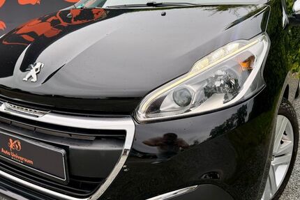 Peugeot 208 109.000 km 5.800 &euro; Liederbach am Taunus 65835