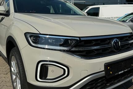 VW T-Roc 28.865 km 27.850 &euro; Frankfurt am Main 65936