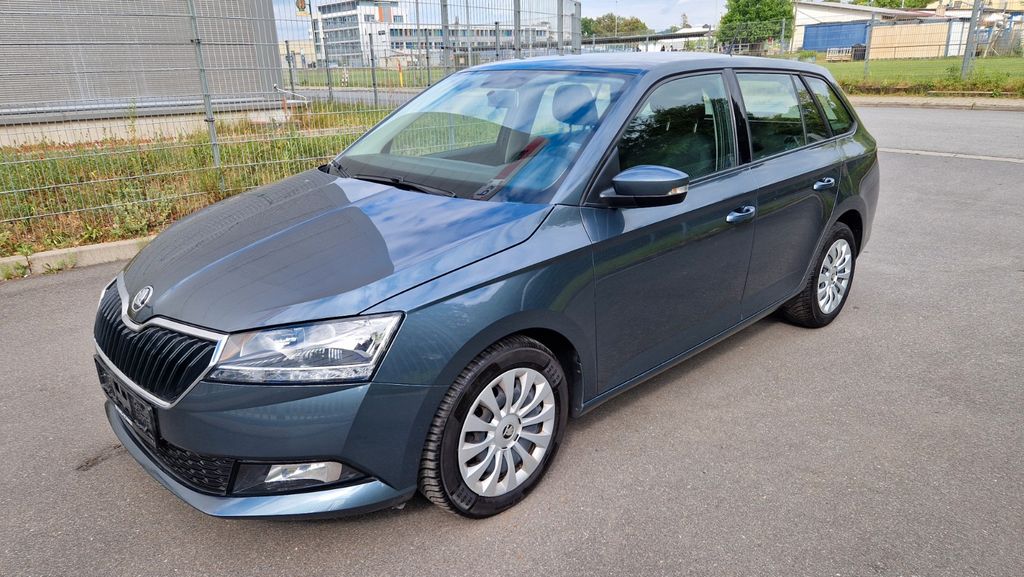 Skoda Fabia 143.830 km 8.890 &euro; Pfungstadt 64319