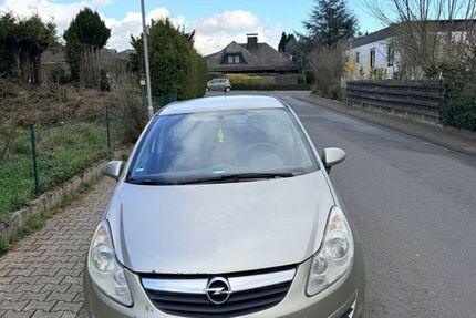Opel Corsa 131.000 km 1.999 &euro; Reinheim 64354