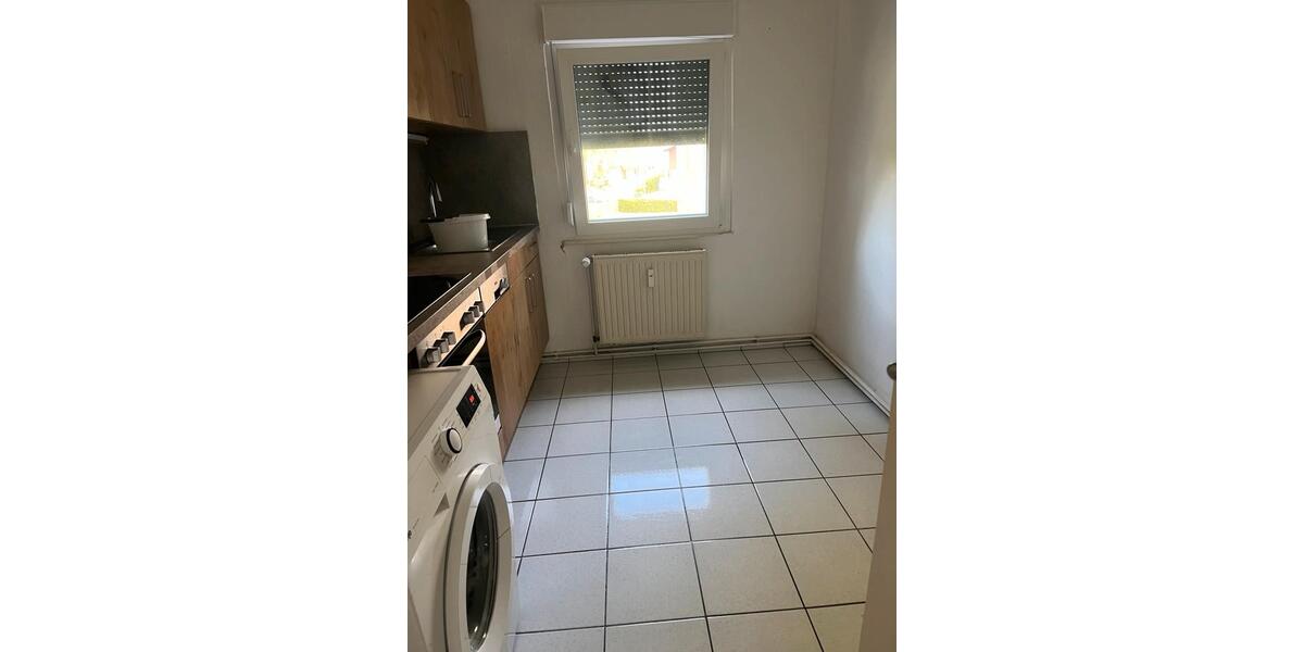 Etagenwohnung Roßdorf - 3 Zimmer, 68 m&sup2;, 1.350&euro; | Angebot:26407539