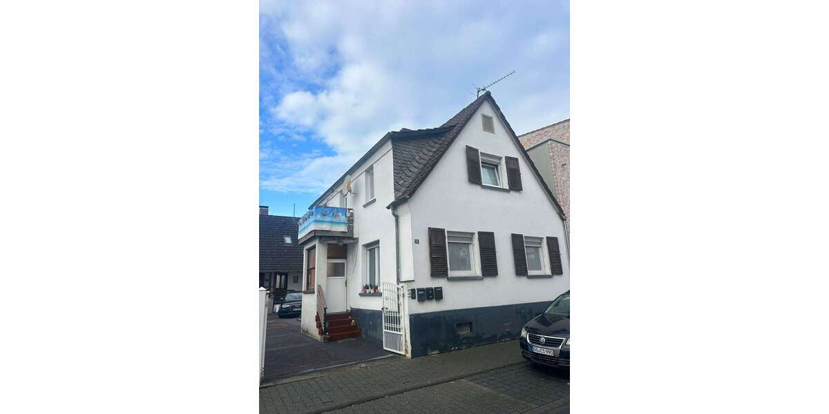 Haus zum Kaufen in Rüsselsheim am Main 690.000 € 250 m² 9 zimmer