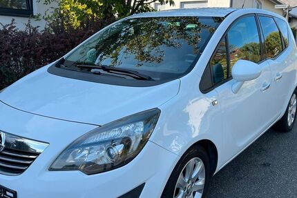 Opel Meriva 150.000 km 3.700 &euro; Frankfurt am Main 65760