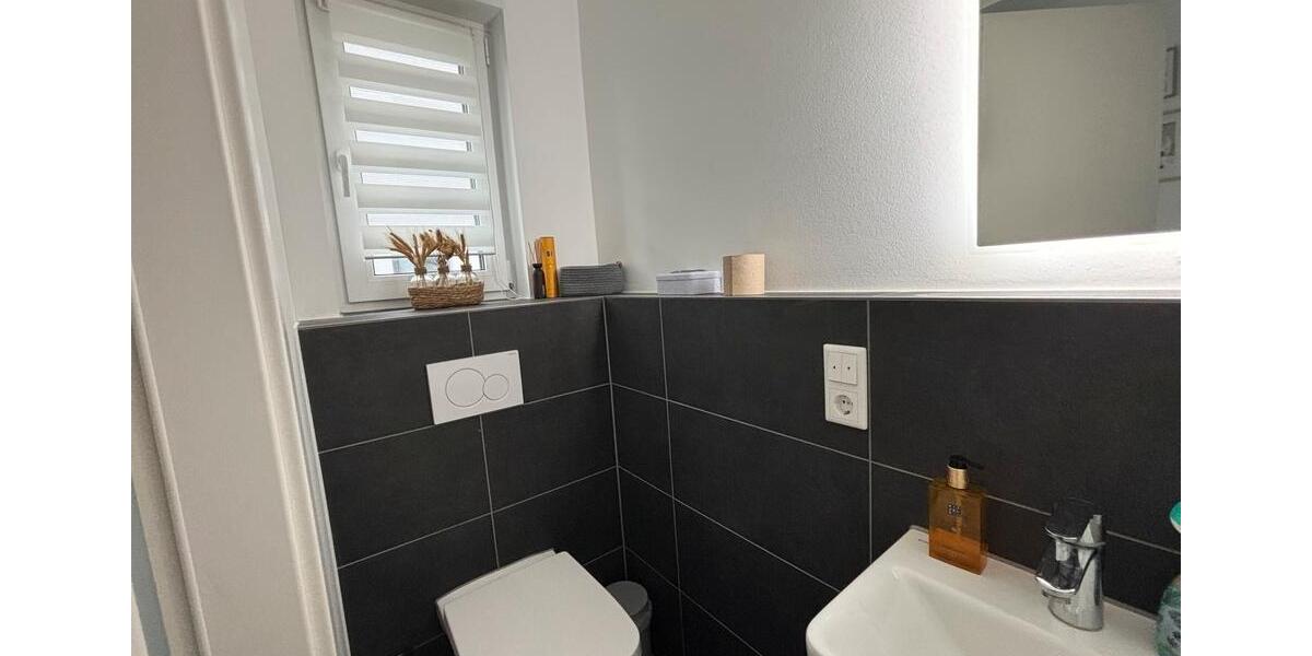 Reihenhaus Rüsselsheim am Main - 6 Zimmer, 144 m&sup2;, 2.300&euro; | Angebot:26536363