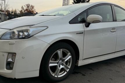 Toyota Prius 393.425 km 4.799 € Frankfurt am Main 60386