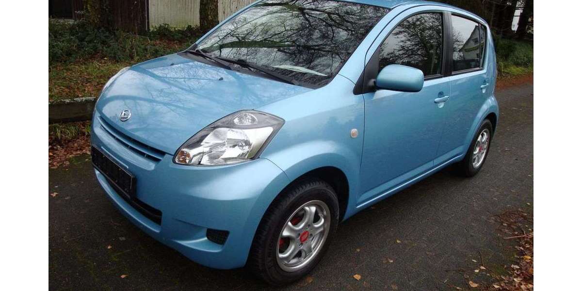 Daihatsu Sirion 49.600 km 7.499 &euro; Lorsch 64653